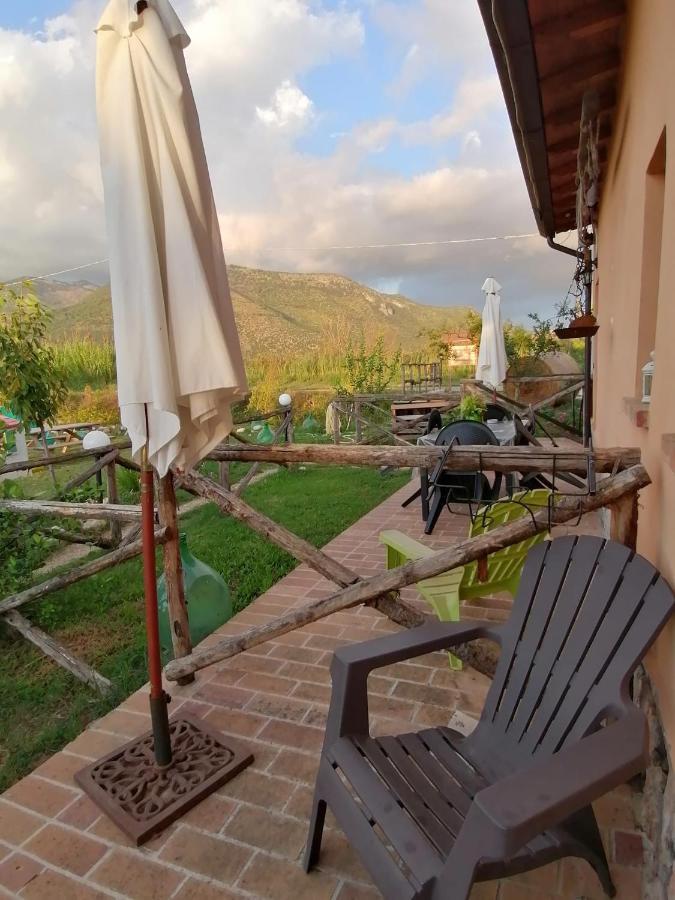 Casale Cavatella Bed and Breakfast Sermoneta Buitenkant foto