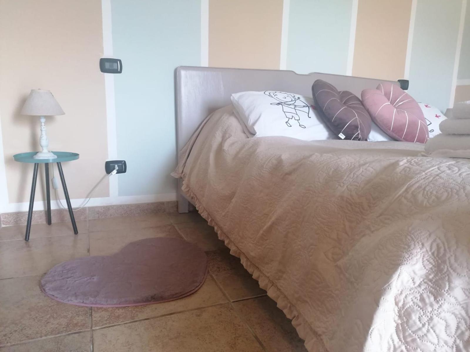 Casale Cavatella Bed and Breakfast Sermoneta Buitenkant foto