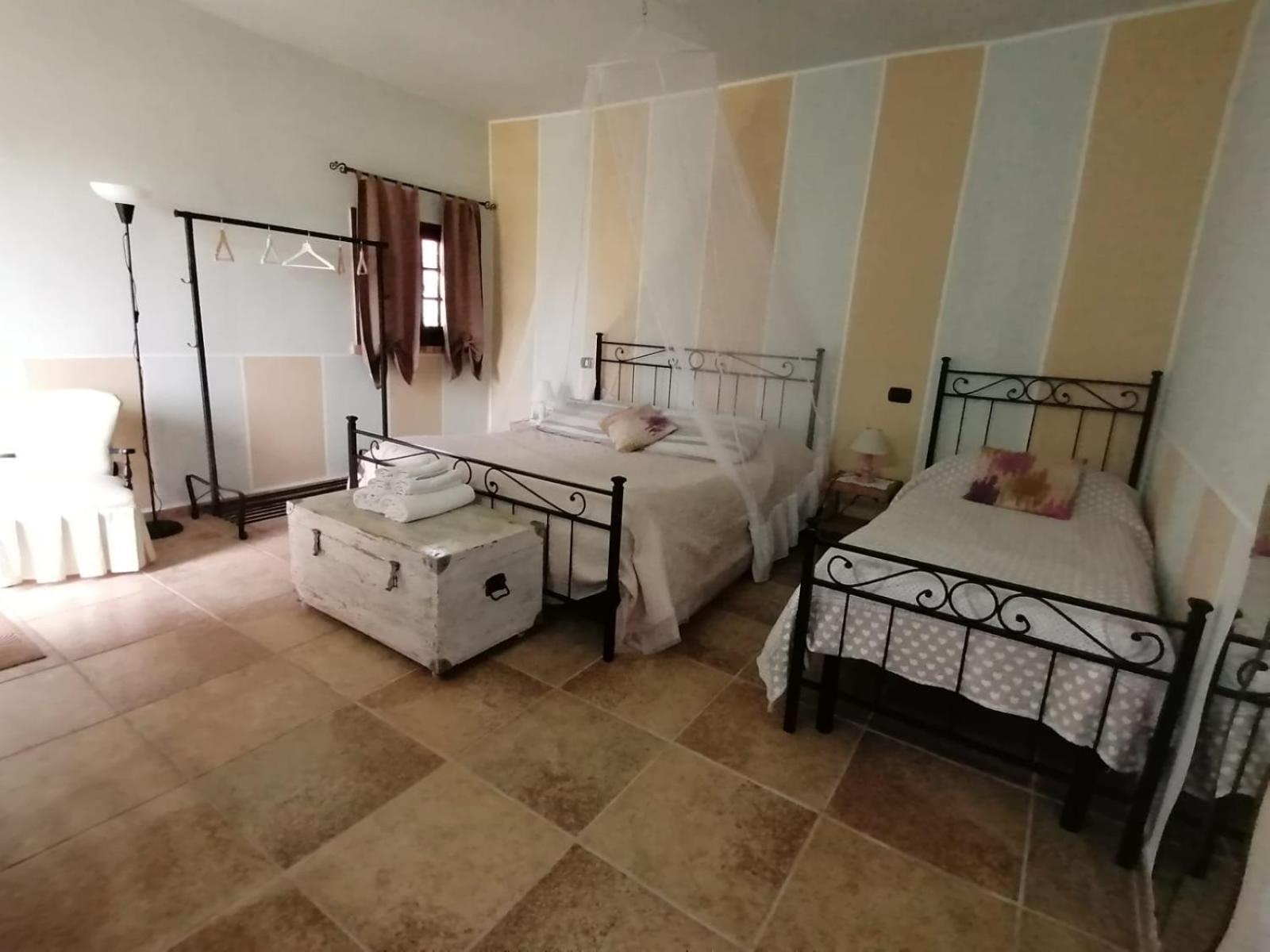 Casale Cavatella Bed and Breakfast Sermoneta Buitenkant foto