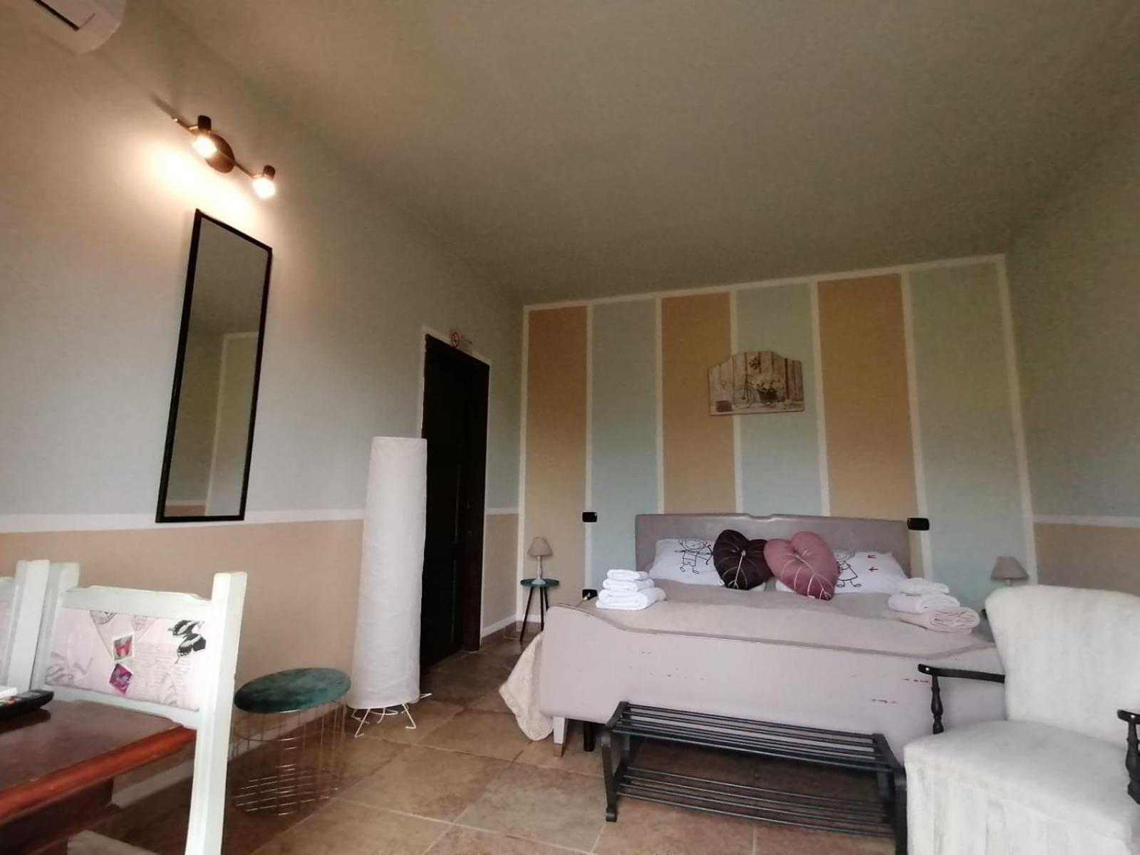 Casale Cavatella Bed and Breakfast Sermoneta Buitenkant foto