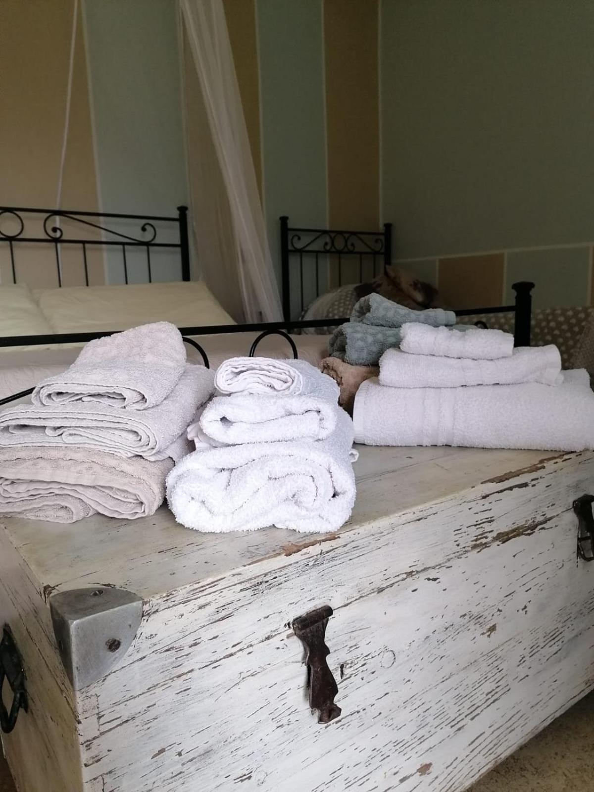 Casale Cavatella Bed and Breakfast Sermoneta Buitenkant foto