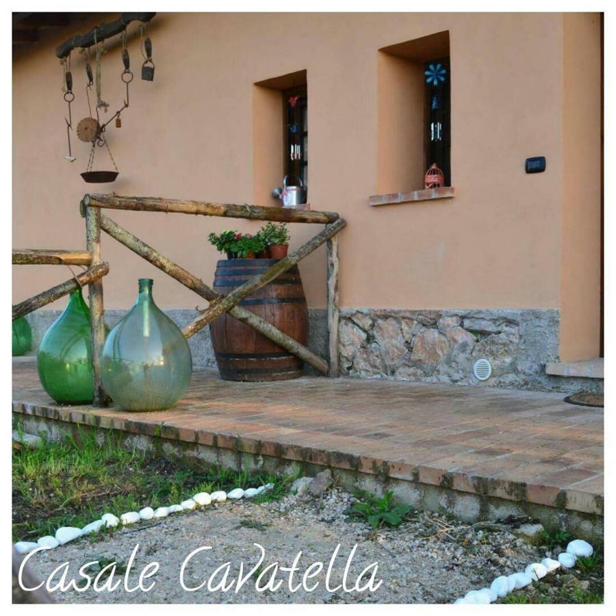 Casale Cavatella Bed and Breakfast Sermoneta Buitenkant foto